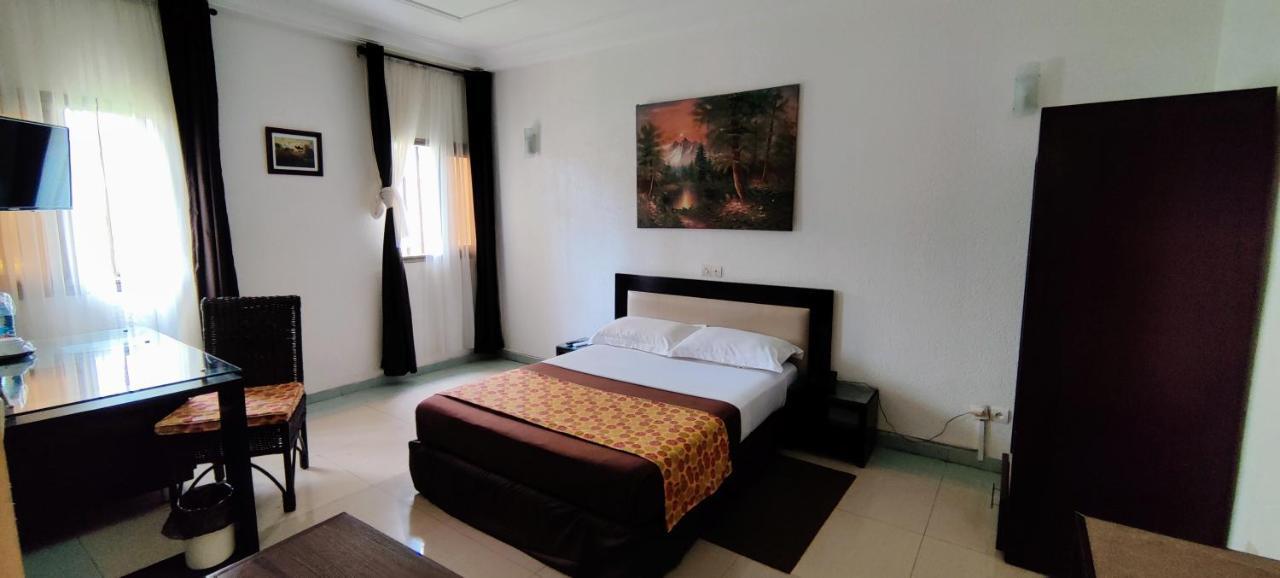 Hotel Le Pelican Lomé Dış mekan fotoğraf