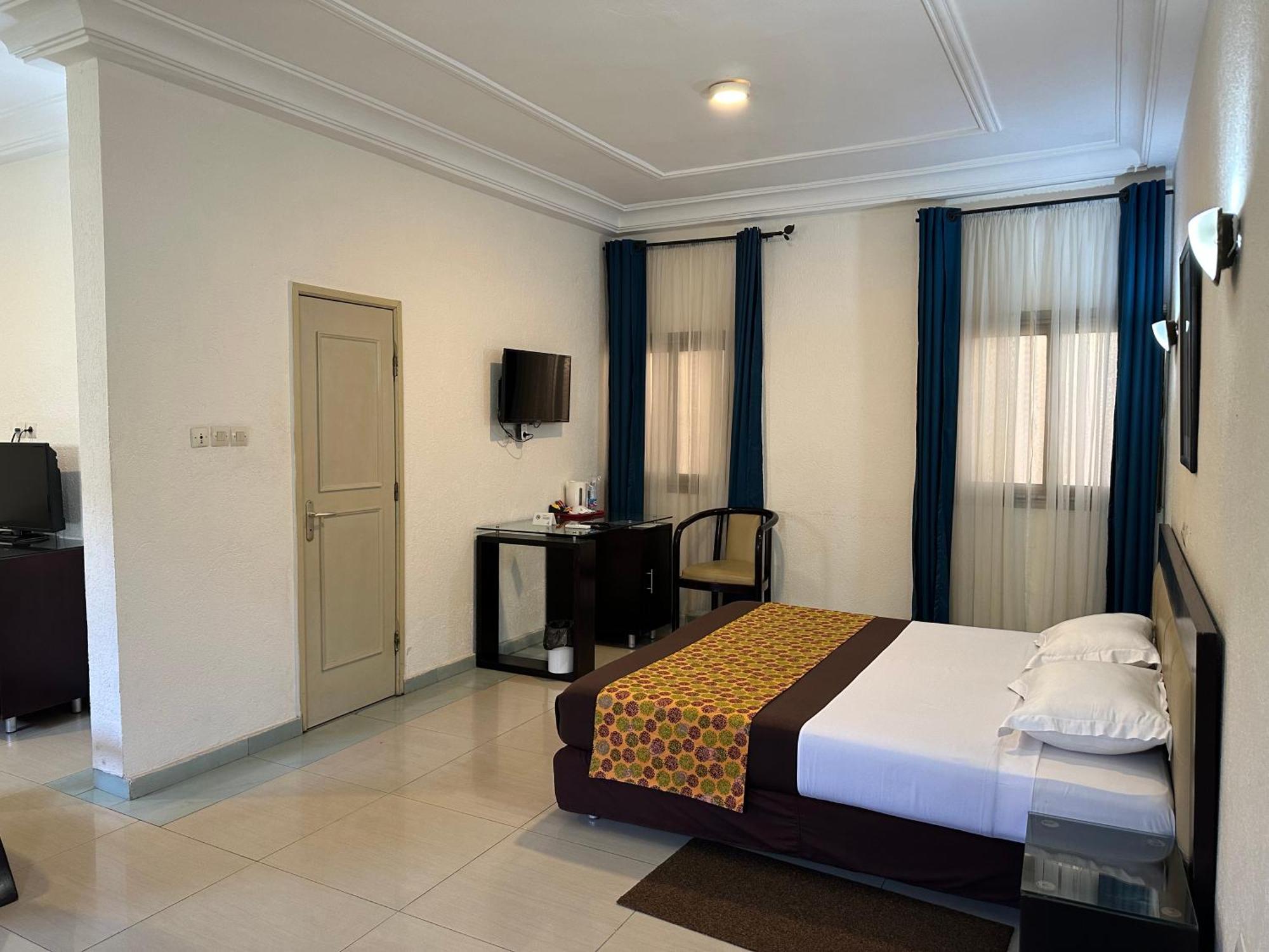 Hotel Le Pelican Lomé Dış mekan fotoğraf